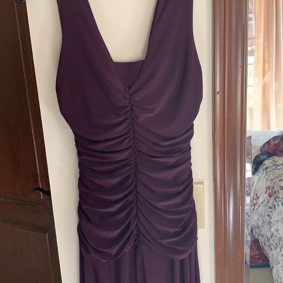 Nightway Formal Maxi Dress- Purple size 6 - Picture 4 of 5